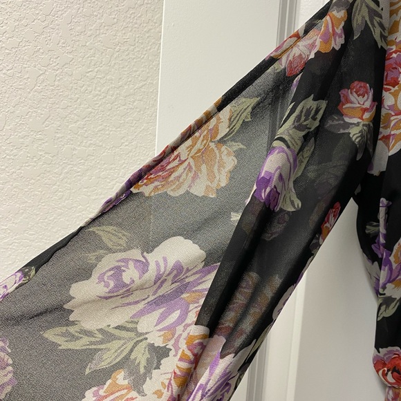 Romper - Picture 2 of 3